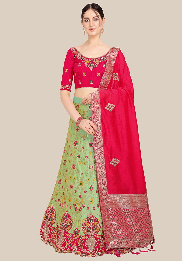 Green Silk Woven Bridal Lehenga Choli With Dupatta 2359LG06