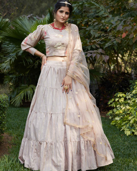 Alluring Black& Gold Net Thread Zari & Sequins Embroidery With Mirror  Wedding Designer Lehenga Choli With Dupatta - Divine International Trading  Co - 4066719