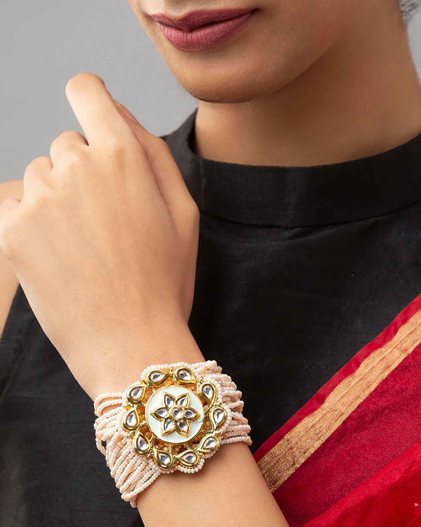 Gold Plated Kundan Openable Bracelet (Design 62)– PAAIE