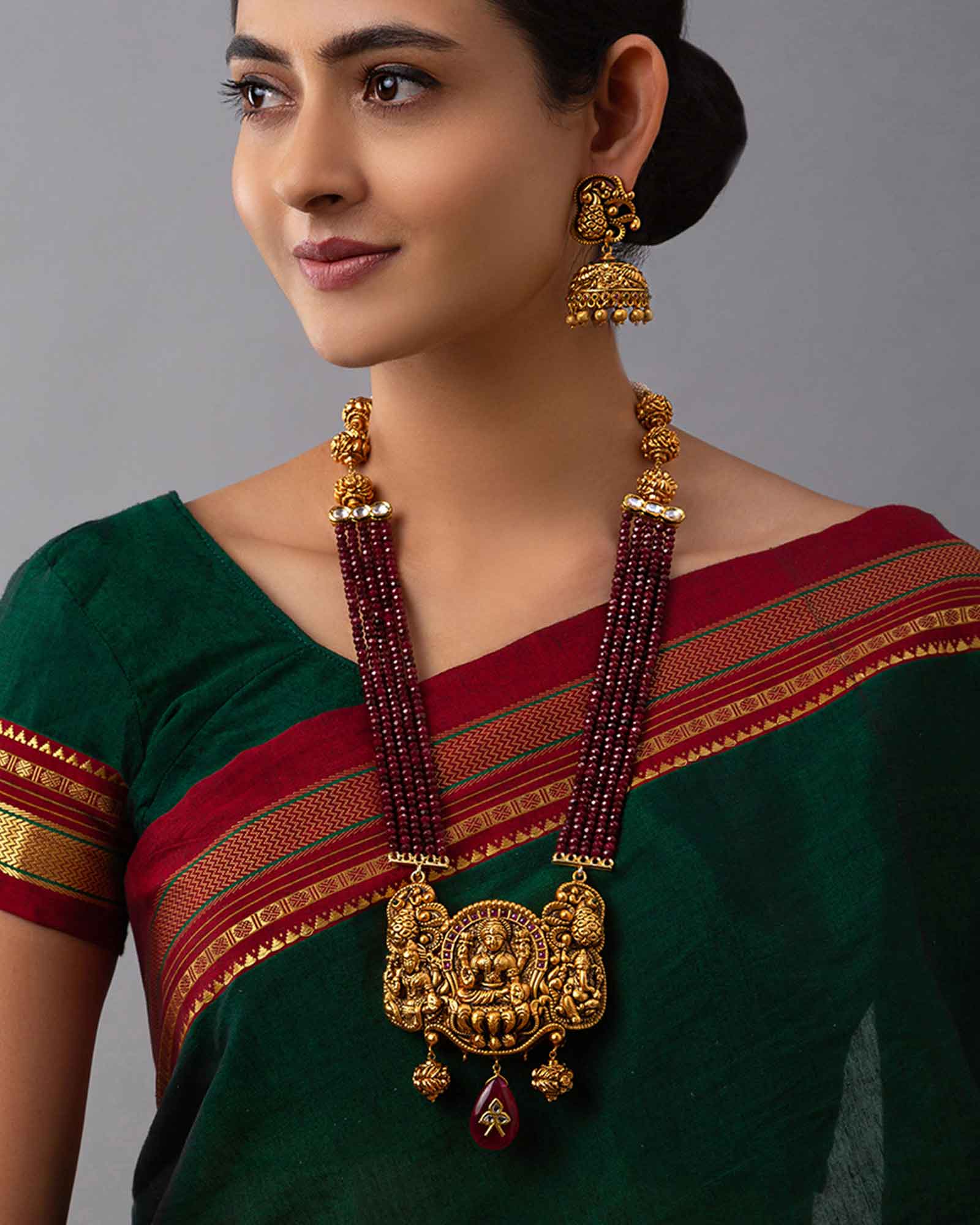 Gold Carved Necklace Set In Kundan Polki With Red Agate