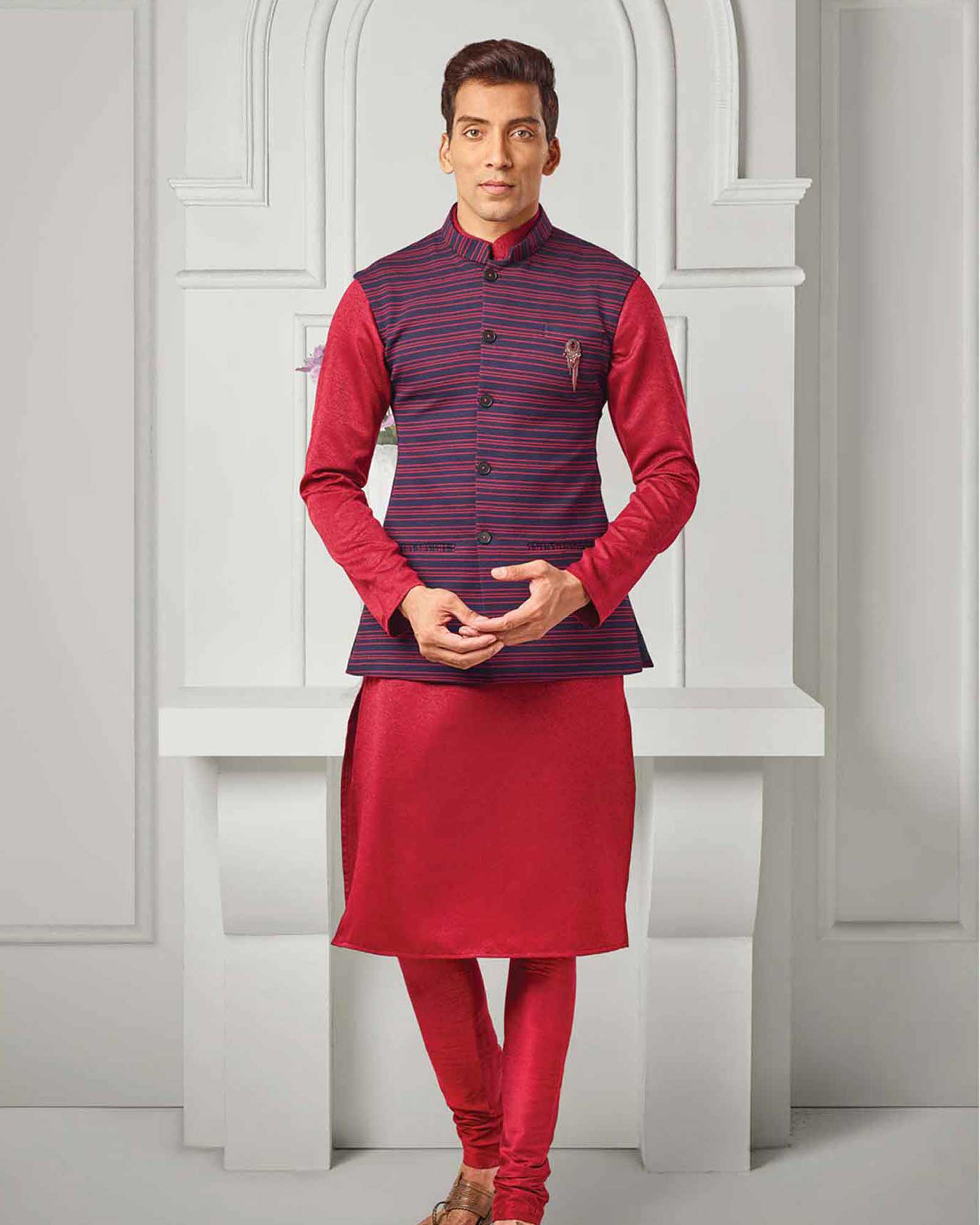 Red Kurta Set With Printed Nehru Jacket Design by Minaki Men at Pernia's  Pop Up Shop 2024