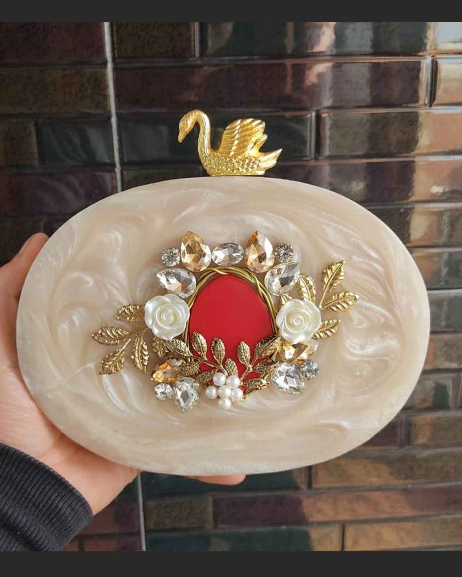 Oval White Pearl Designer Resin Clutch With Swan Knob