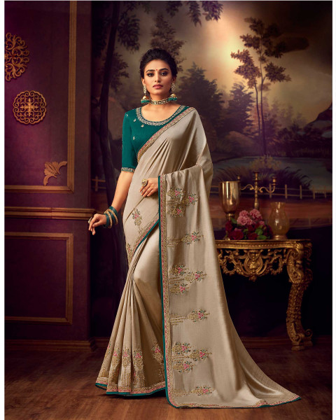 Buy Green And Beige Weaving Kanjivaram Silk Saree At Ethnic Plus
