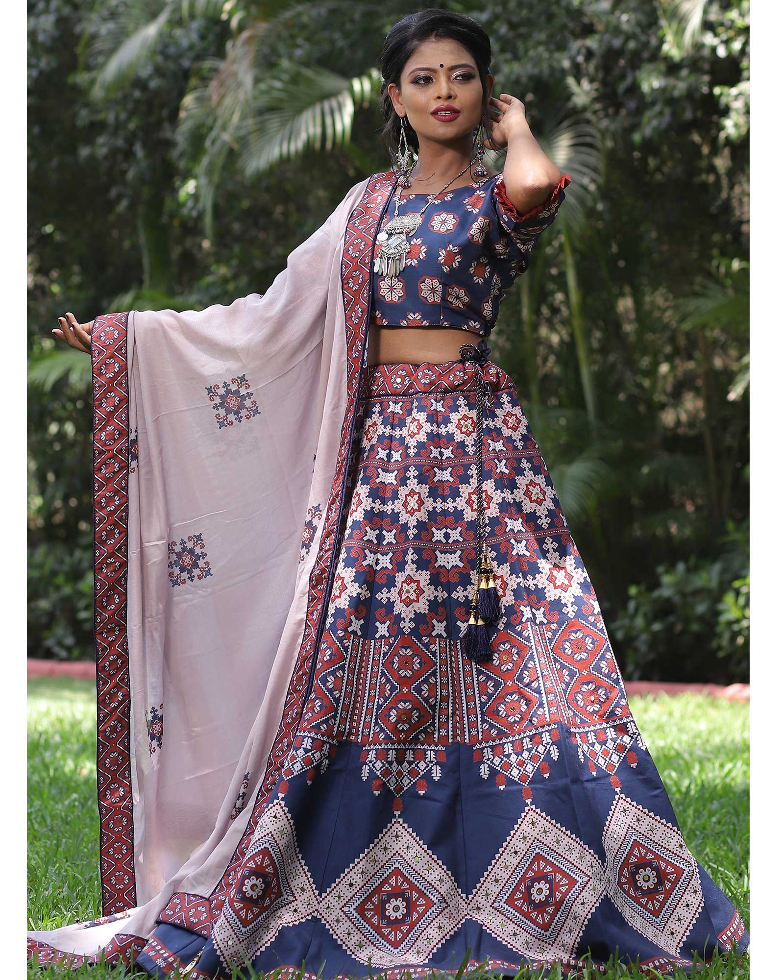 Buy Grey Lehenga Silk Printed Floral Motifs V Neck Set For Women by Aditi  Gupta Online at Aza Fashions.