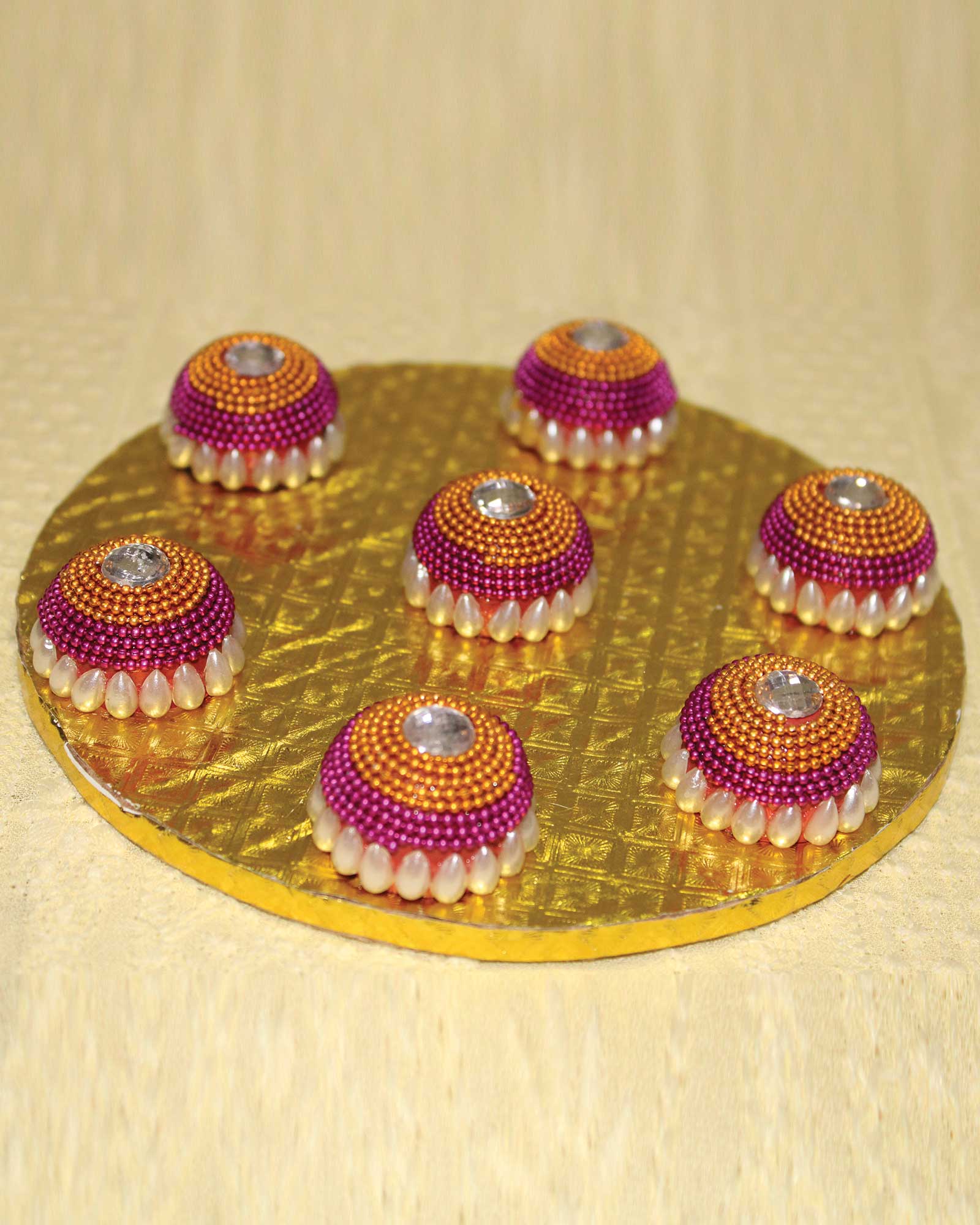 Pink & Golden Round Decorative Saptpadi Sopari