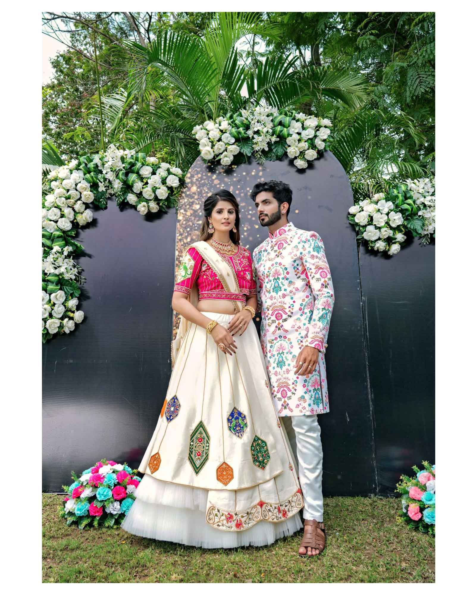 Pretty in Pink! This Couple Color Coordinated Their Wedding Dresses  Perfectly! – India's Wedding Blog