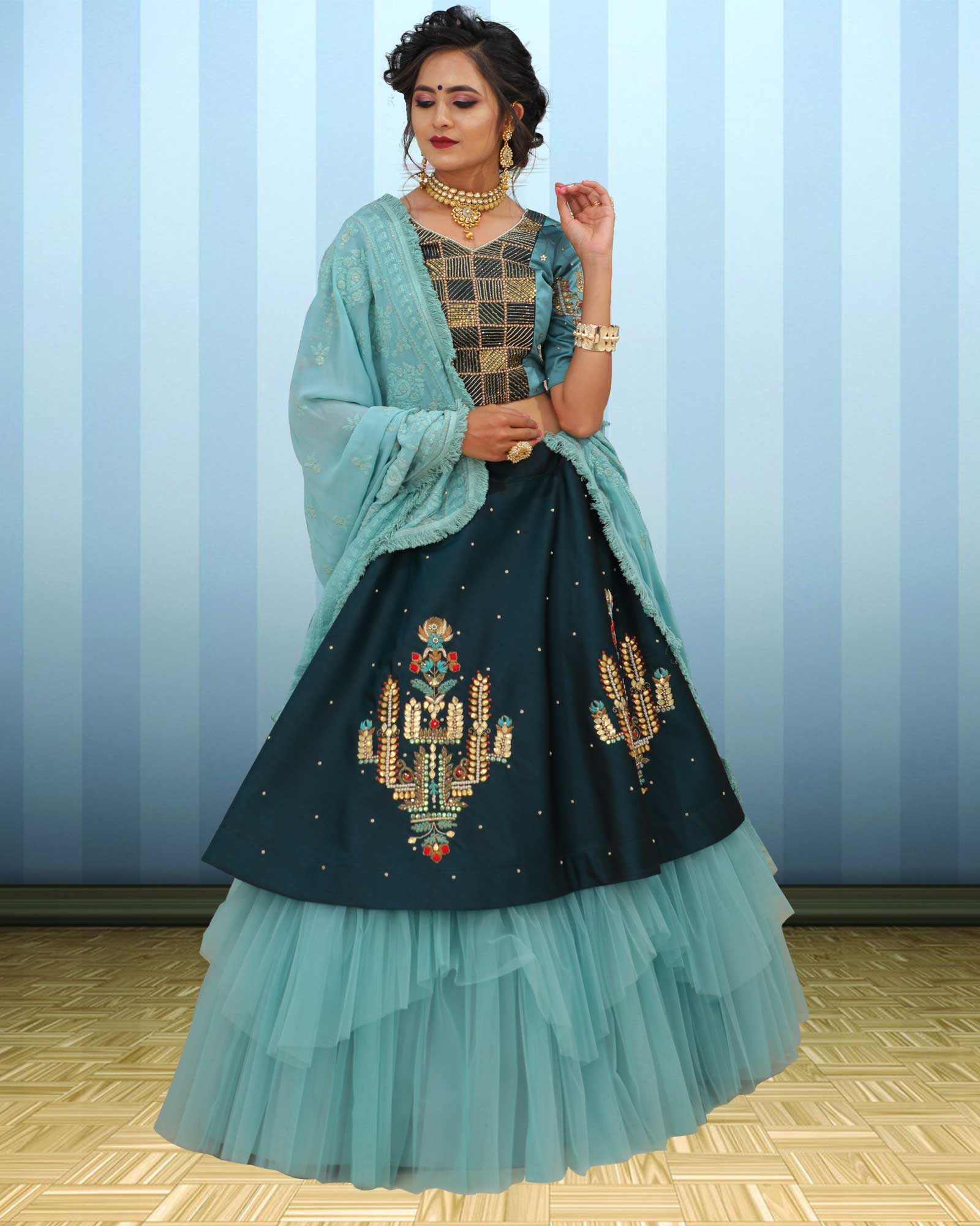Trending Wedding Dress for Couple|Online|lovelyweddingmall.com|India